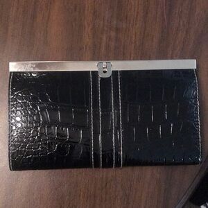 Black wallet
